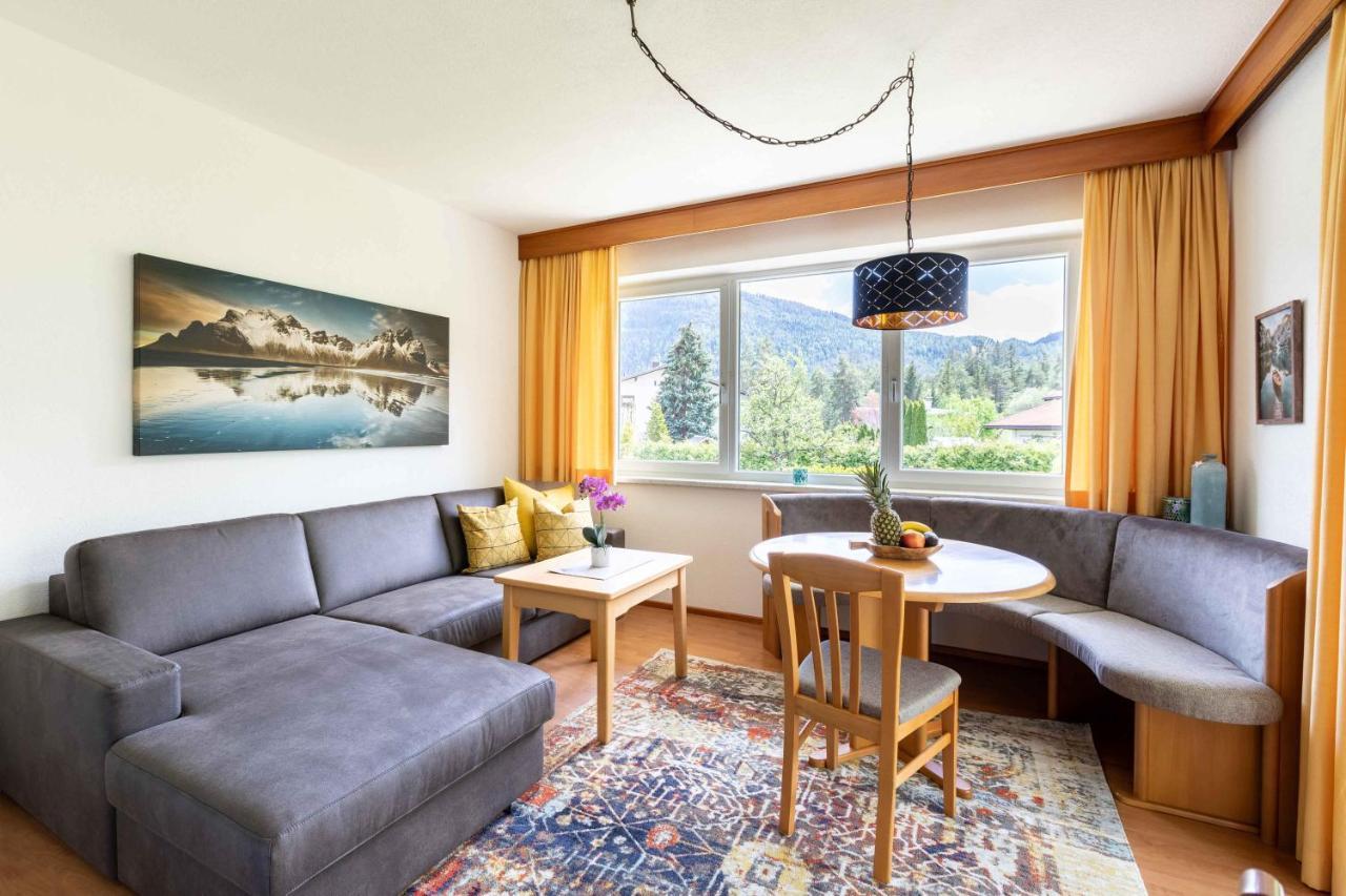 Appartementhaus Bergland Obsteig Bagian luar foto