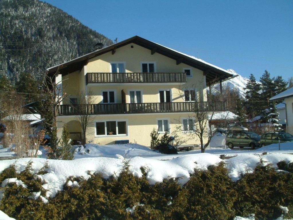 Appartementhaus Bergland Obsteig Bagian luar foto